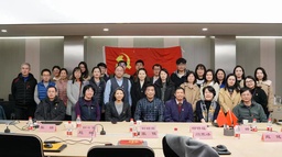 活动回顾｜以党的二十大精神为指引，高质量推进课程思政建设——伟德国际1949官网教工党支部与开放教育公司党支部开展联合学习