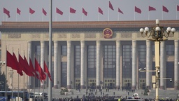 媒体视野｜公司张红副研究员接受俄罗斯卫星通讯社采访：中国将进一步在经济发展与社会变革中谋求新平衡