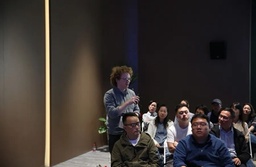 政院学子｜「居民、商户、员工都能自由表达」——美国青年眼中的上海基层协商治理